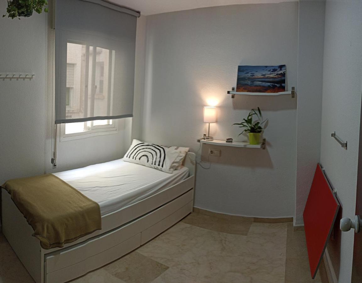 Confortable Habitacion Centrica En Piso Privado Apartment มาลากา ภายนอก รูปภาพ