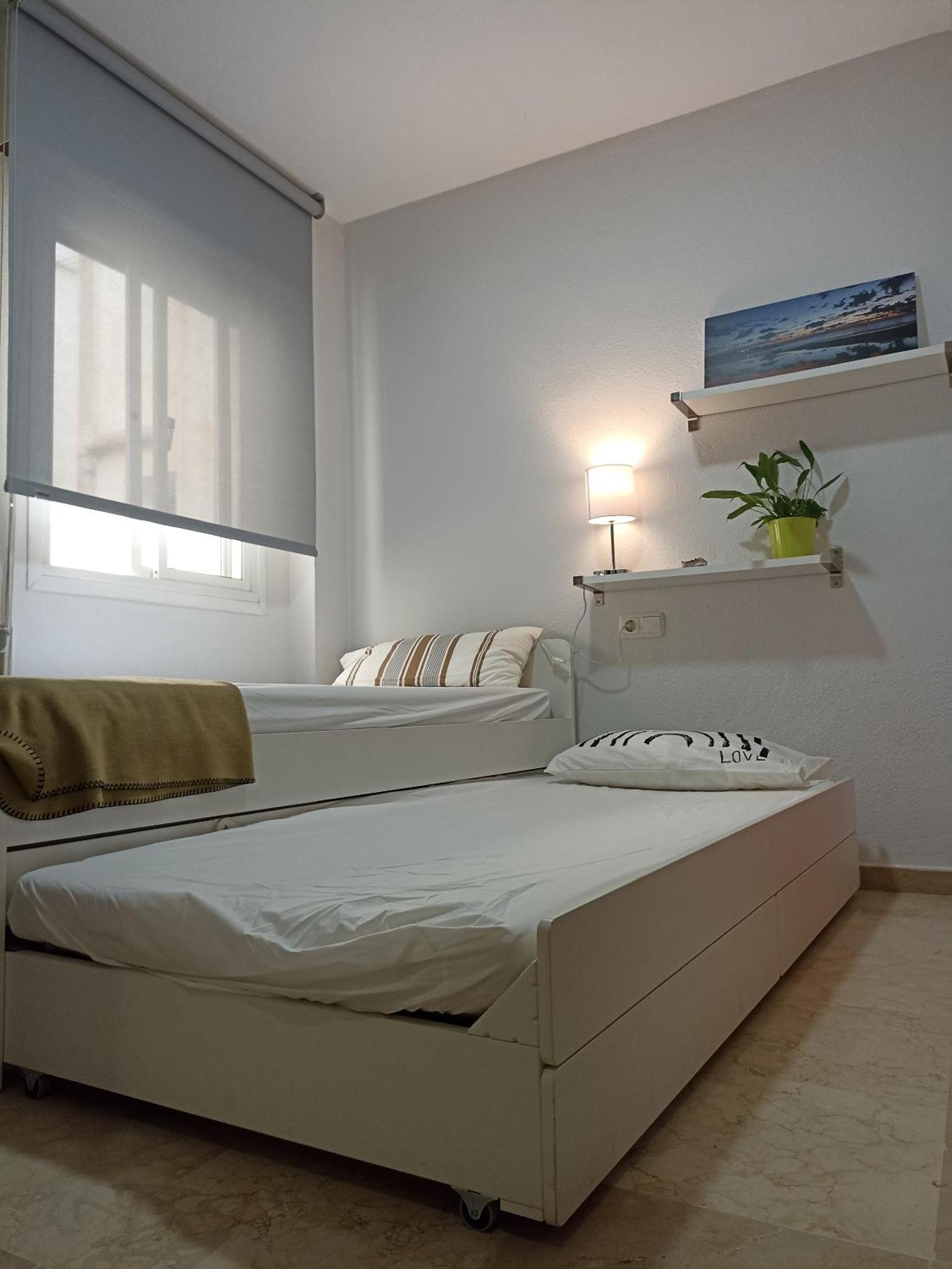 Confortable Habitacion Centrica En Piso Privado Apartment มาลากา ภายนอก รูปภาพ